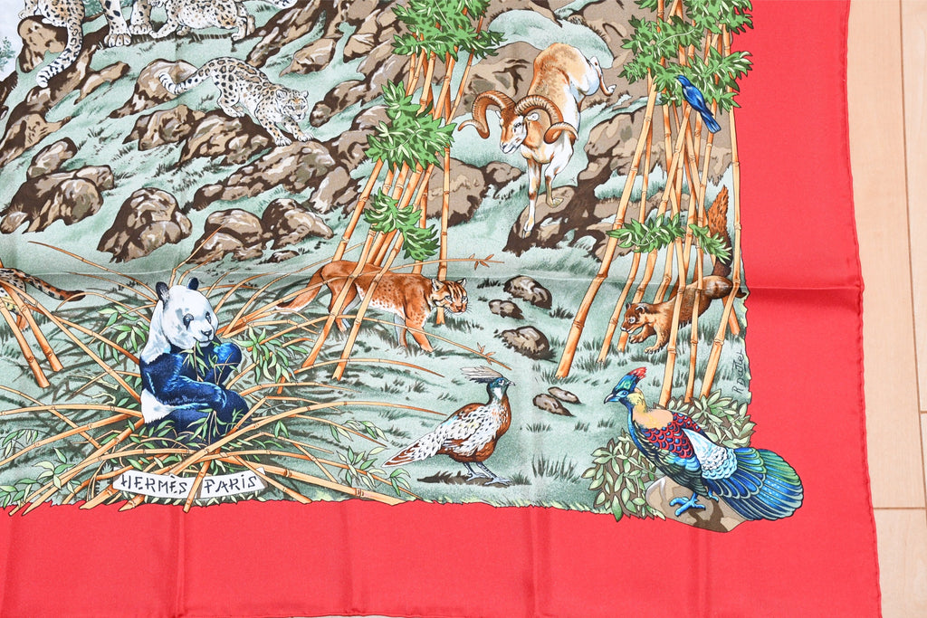 Hermes Scarf SICHUAN 90 cm by Robert Dallet red Carre Panda animal bird 35"