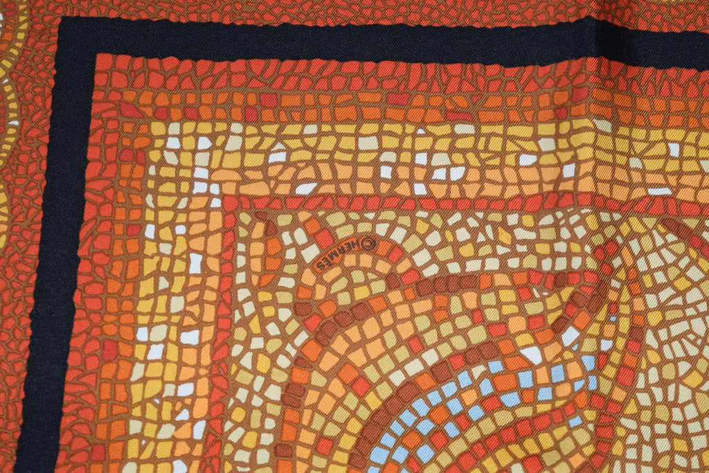 Hermes Scarf SOUS LE CEDRE Silk 90 cm Orange africa 35" RA24