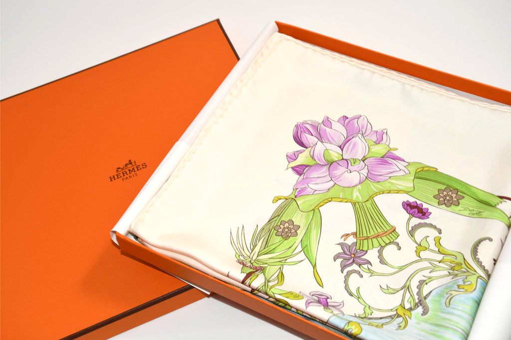 Hermes Scarf Sarasvati by Zoe Pauwels 90 cm silk white cream Carre lotus flower 35"