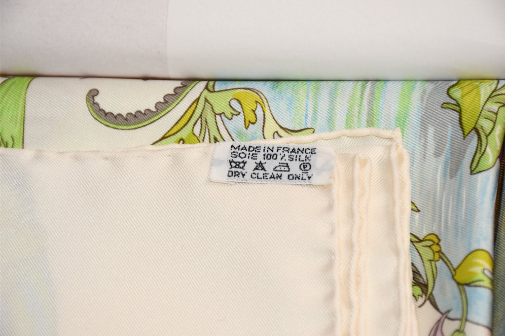 Hermes Scarf Sarasvati by Zoe Pauwels 90 cm silk white cream Carre lotus flower 35"
