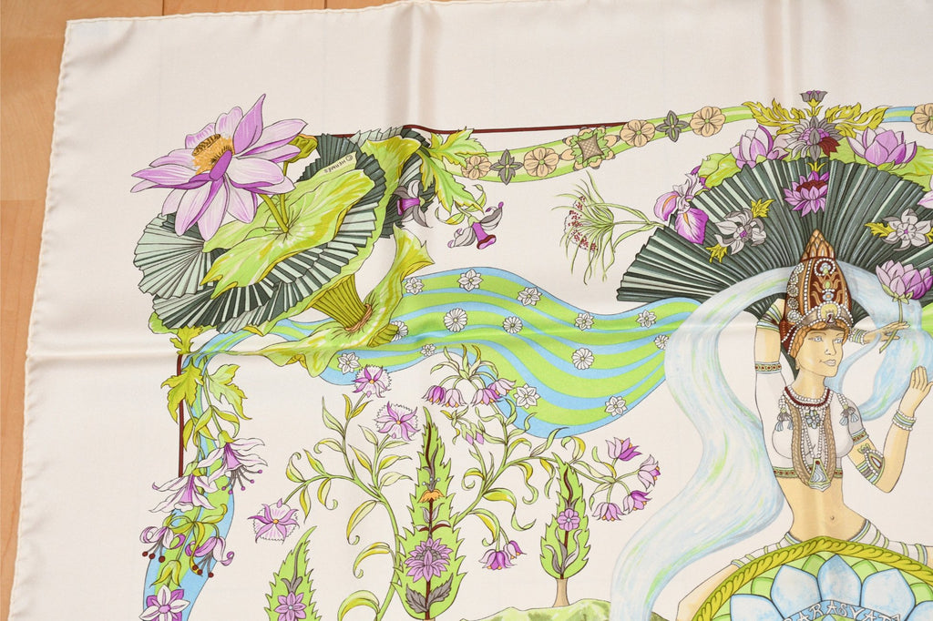 Hermes Scarf Sarasvati by Zoe Pauwels 90 cm silk white cream Carre lotus flower 35"
