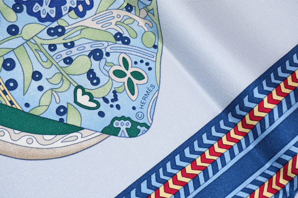 Hermes Scarf Selle des Steppes 90 cm silk blue horse saddle 35"