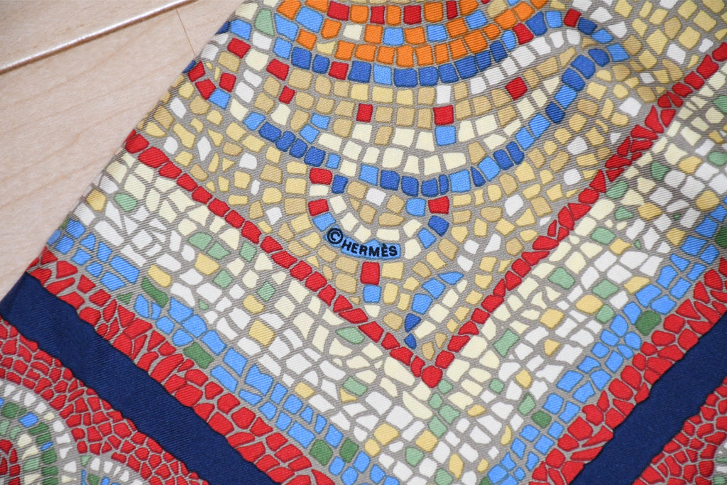 Hermes Scarf Sous le Cedre silk 90 cm navy blue red Carre Himalayas cedar 35"