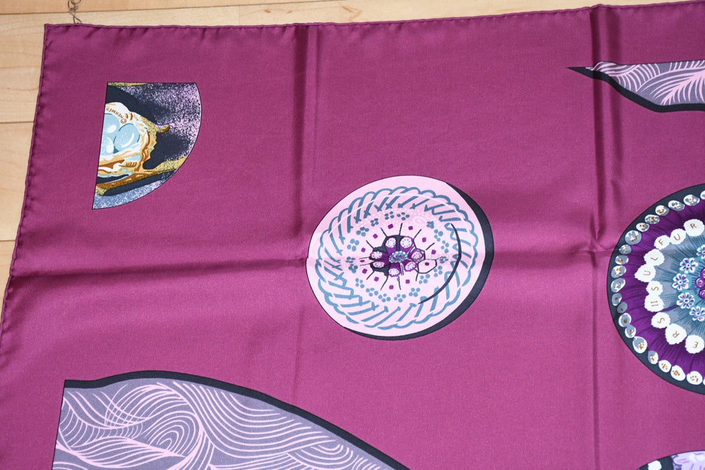 Hermes Scarf Sulfure et Presse Papiers Ⅱ by Caty Latham 90 cm silk purple Carre ball