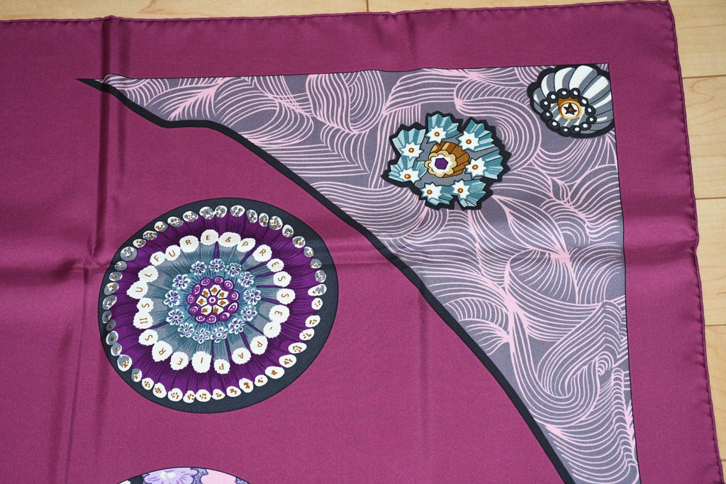 Hermes Scarf Sulfure et Presse Papiers Ⅱ by Caty Latham 90 cm silk purple Carre ball