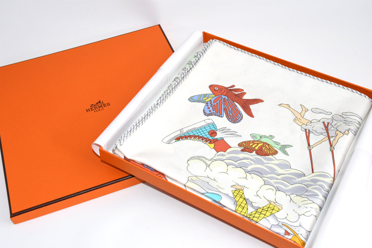 Hermes Scarf Sur Mon Nuage 90 cm silk white Carre my cloud 35"