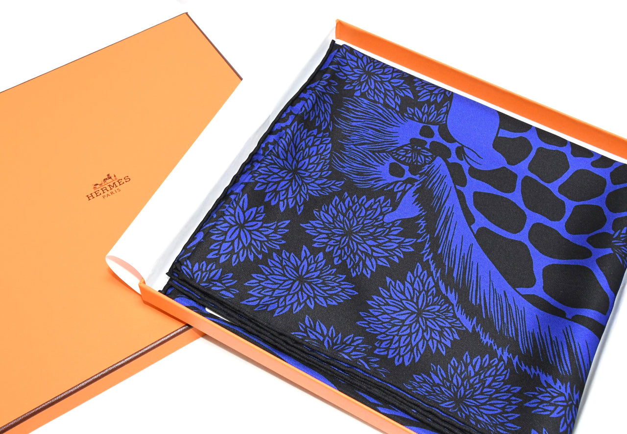 Hermes Scarf The Three Graces 90 cm silk navy blue Carre giraffe animal 35"