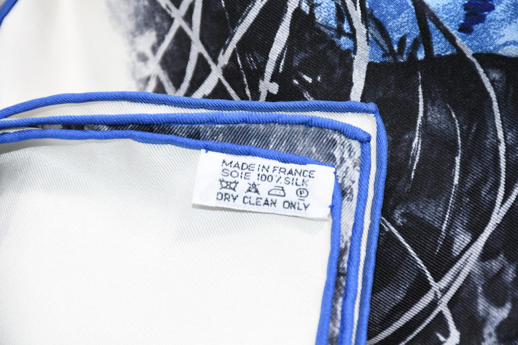 Hermes Scarf Tigre du Bengale 90 cm silk blue Carre Bengal tiger animal 35"