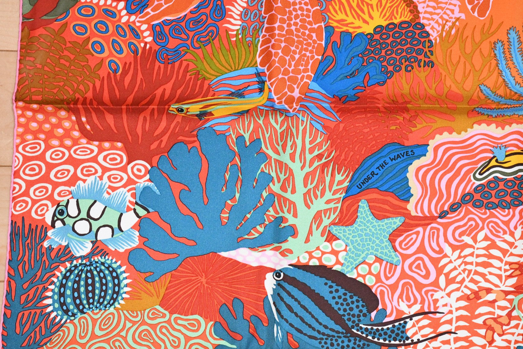 Hermes Scarf Under The Waves 90 cm Silk orange Carre sea turtle 35