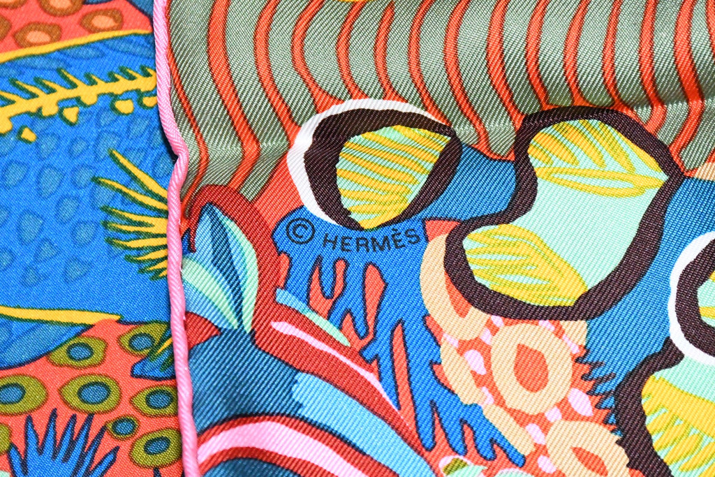 Hermes Scarf Under The Waves 90 cm Silk orange Carre sea turtle 35"
