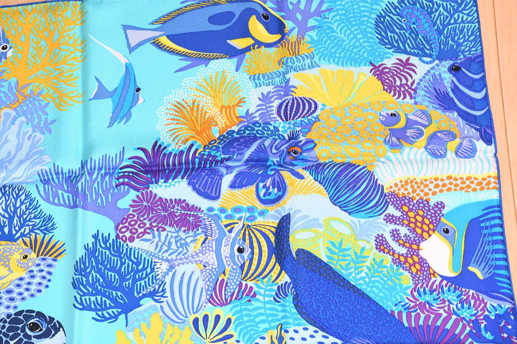 Hermes Scarf Under The Waves 90 cm silk blue Carre sea turtle 35"