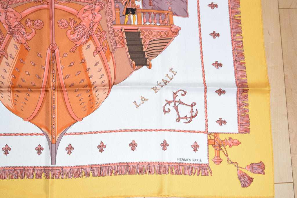 Hermes Scarf Vue Du Carrosse De La Galere La Reale Grygkar Silk 90 cm Orange NWT