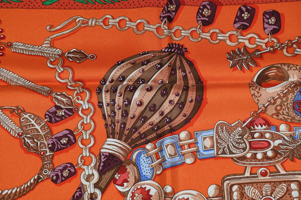 Hermes Scarf Zenobie Reine de Palmyre 90 cm silk orange red queen