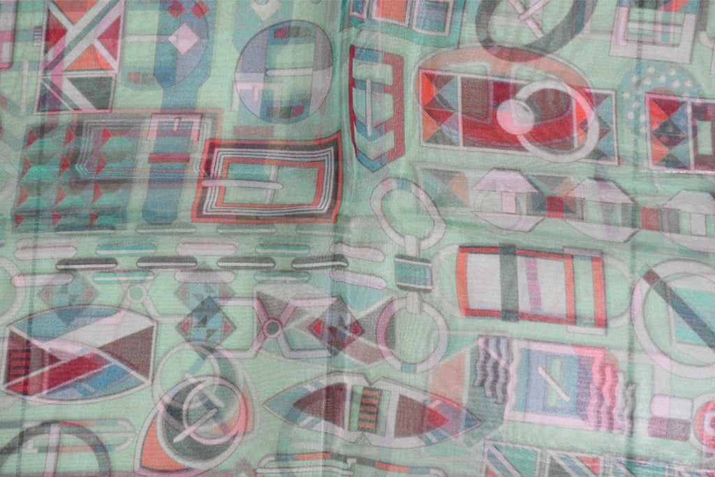 Hermes Shawl Carre en Boucles 180 x 65 cm Chiffon silk mousseline stole buckle chain