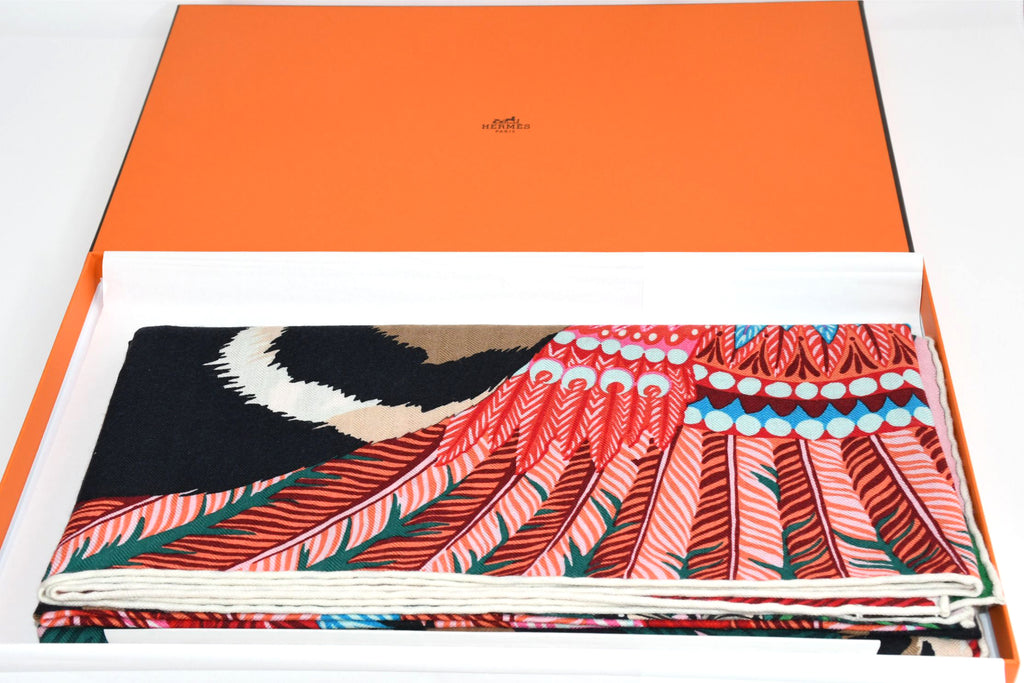 Hermes Shawl Jaguar Quetzal 140 cm Cashmere silk scarf stole pink red 56"