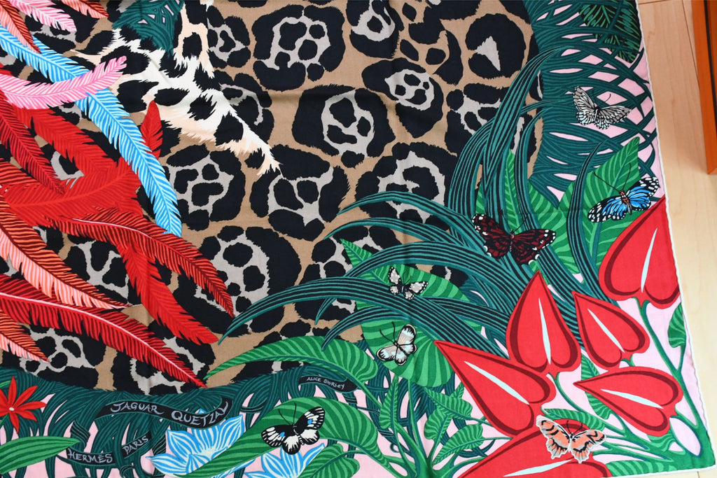 Hermes Shawl Jaguar Quetzal 140 cm Cashmere silk scarf stole pink red 56"
