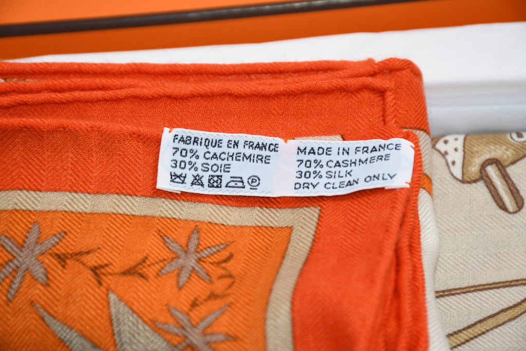 Hermes Shawl Kachina by Kermit Oliver 140 cm Cashmere silk scarf stole orange 56"