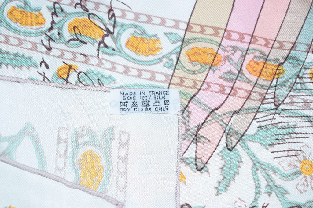 Hermes Shawl Le Pegase d'Hermes by Christian Renonciat 140 cm GM Silk 56” scarf
