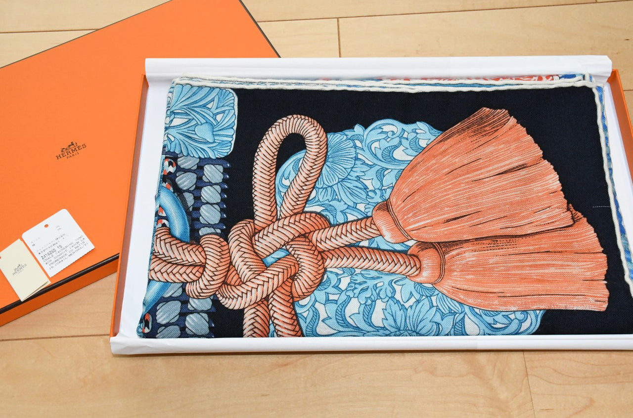 Hermes Shawl Parures de Samourais 140 cm Cashmere Silk samurai scarf carre stole 56"