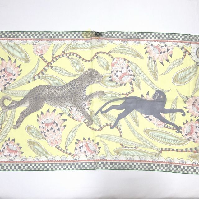 Hermes Shawl The Savana Dance 180 x 65 cm Chiffon silk mousseline yellow green stole