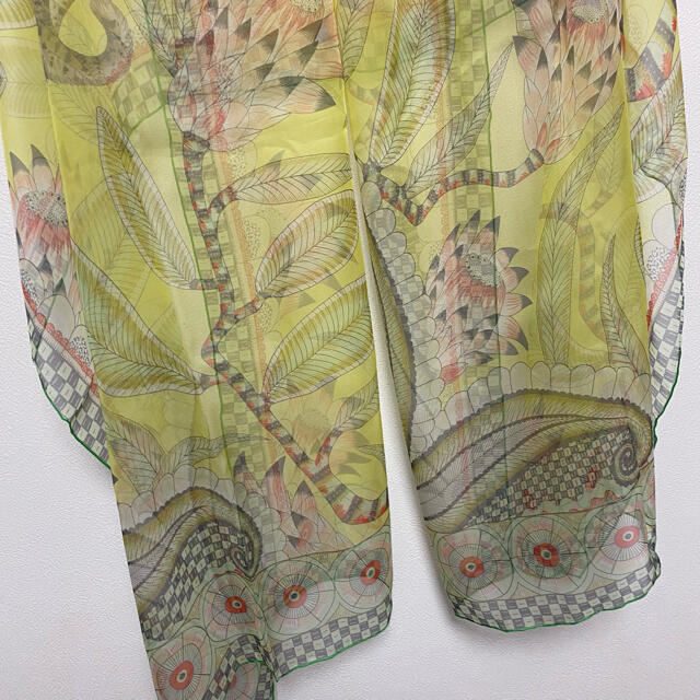 Hermes Shawl The Savana Dance 180 x 65 cm Chiffon silk mousseline yellow green stole
