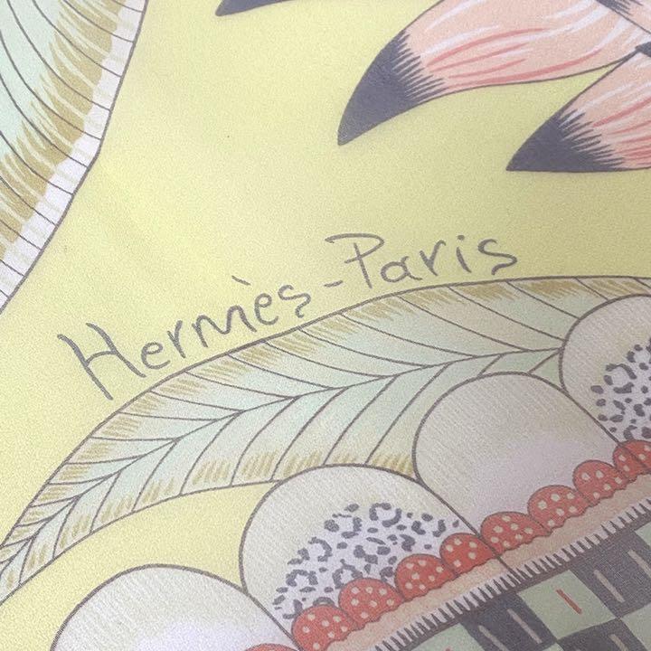 Hermes Shawl The Savana Dance 180 x 65 cm Chiffon silk mousseline yellow green stole