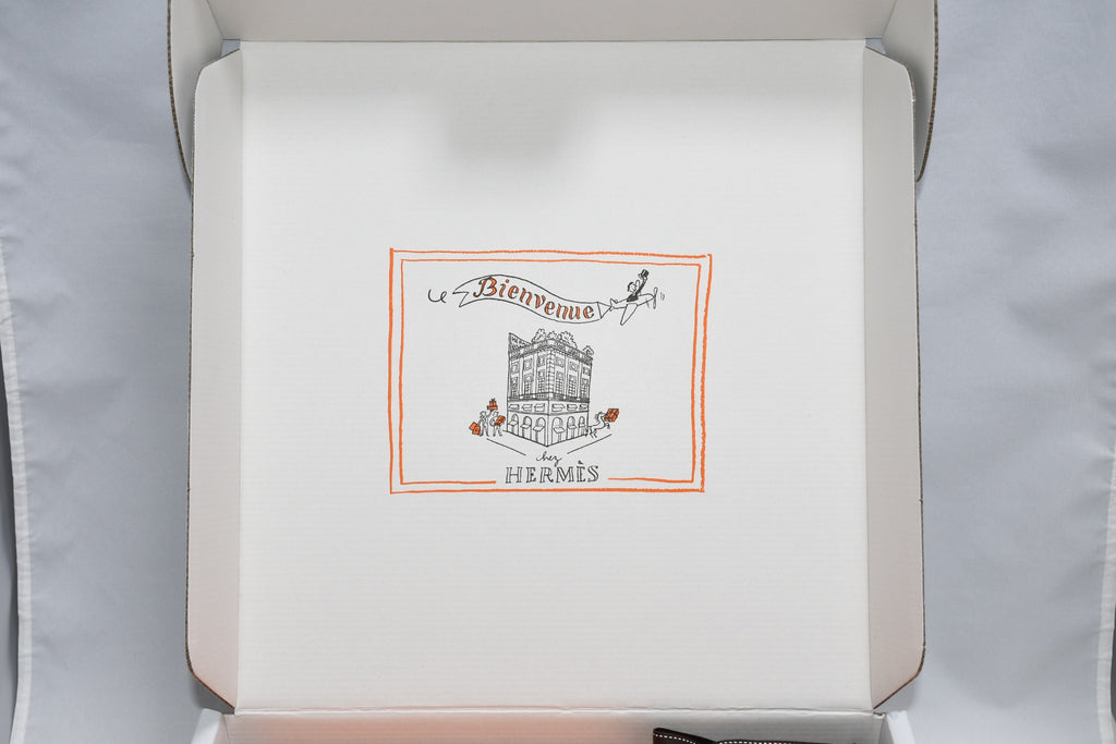 Hermes Steeple Chase Change tray blue porcelain Ashtray plate horse racing