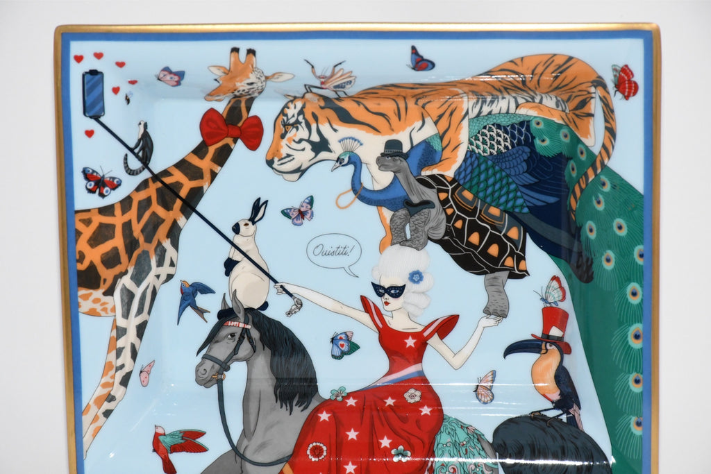 Hermes Story by Jonathan Burton Change tray circus animal porcelain Ashtray plate No box