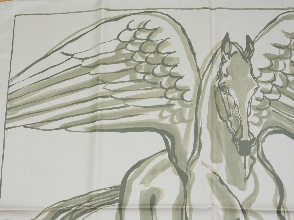 Hermes Libre Comme Pegase 90 cm silk Scarf white Carre Pegasus horse 35"