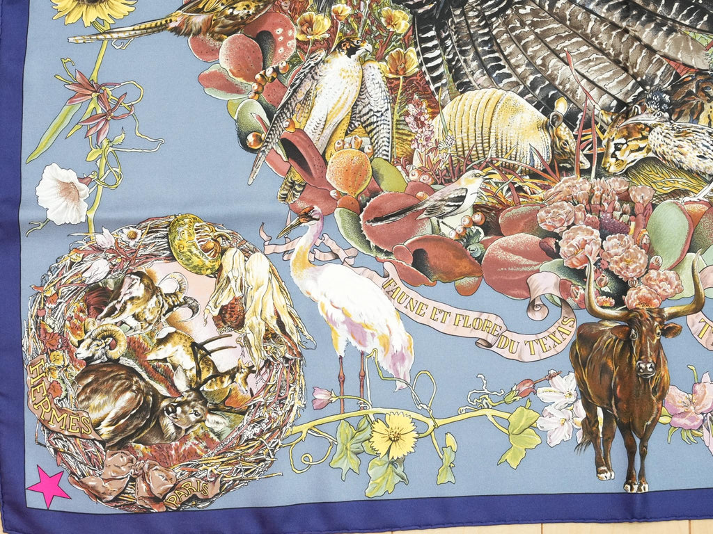 Hermes Scarf Faune Et Flore Du Texas Wildlife 90 cm by Kermit Oliver silk gray blue animal Carre 35" 09
