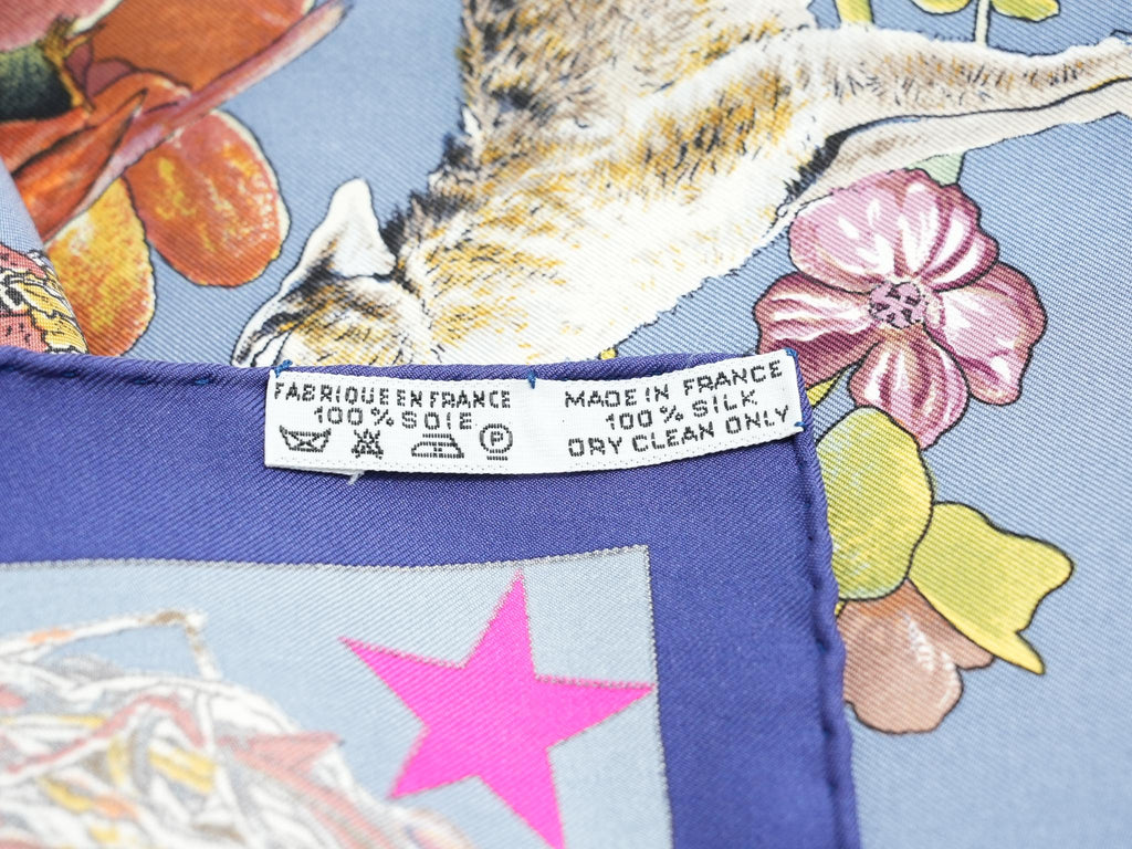 Hermes Scarf Faune Et Flore Du Texas Wildlife 90 cm by Kermit Oliver silk gray blue animal Carre 35" 09