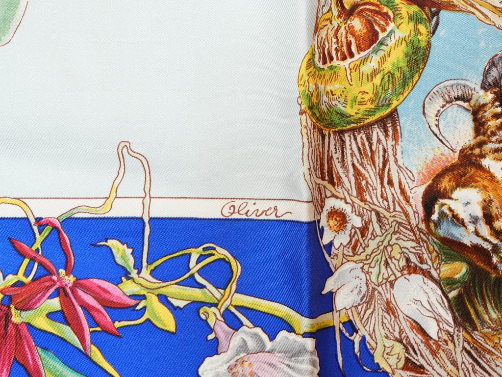 Hermes Scarf Faune Et Flore Du Texas Wildlife 90 cm by Kermit Oliver silk red blue animal Carre
