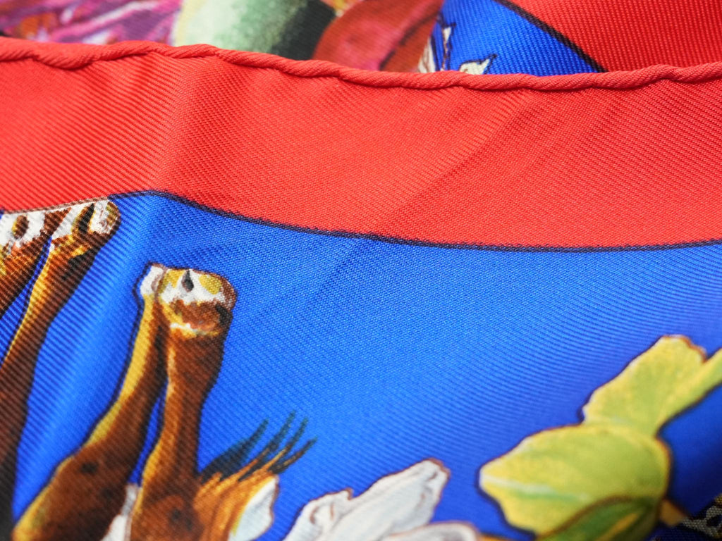 Hermes Scarf Faune Et Flore Du Texas Wildlife 90 cm by Kermit Oliver silk red blue animal Carre