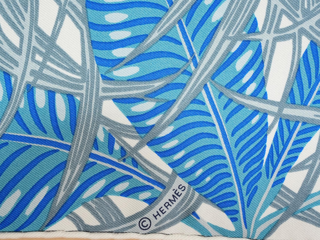 Hermes Scarf Jaguar Quetzal 90 cm Christine Henry silk blue animal Carre 057