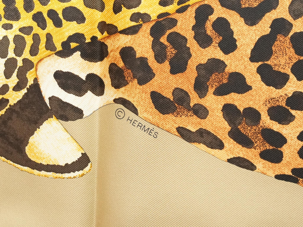Hermes Scarf Lazy Leopardesses 90 cm silk camel beige Carre leopard animal 35"