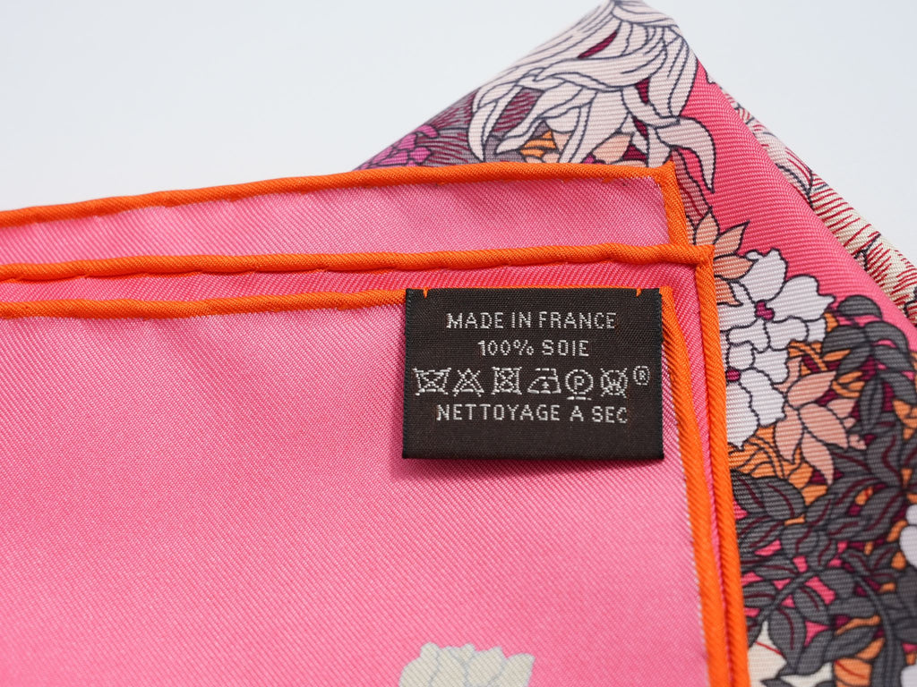 Hermes Scarf Robe Legere 90 cm silk pink Carre flower horse 35"