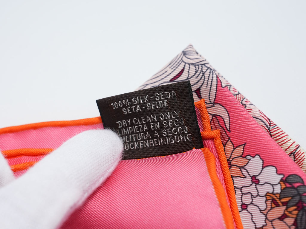Hermes Scarf Robe Legere 90 cm silk pink Carre flower horse 35"