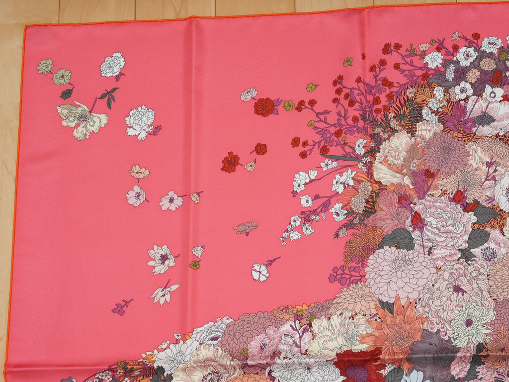 Hermes Scarf Robe Legere 90 cm silk pink Carre flower horse 35"