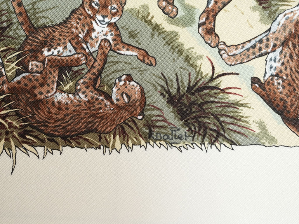 Hermes Scarf Tanzanie 90 cm silk white Carre animal cheetah 35"