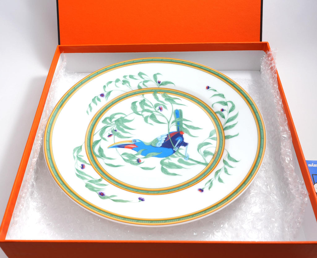 Hermes Toucan Dinner Plate 25 cm porcelain dinnerware bird other 8.75" M170