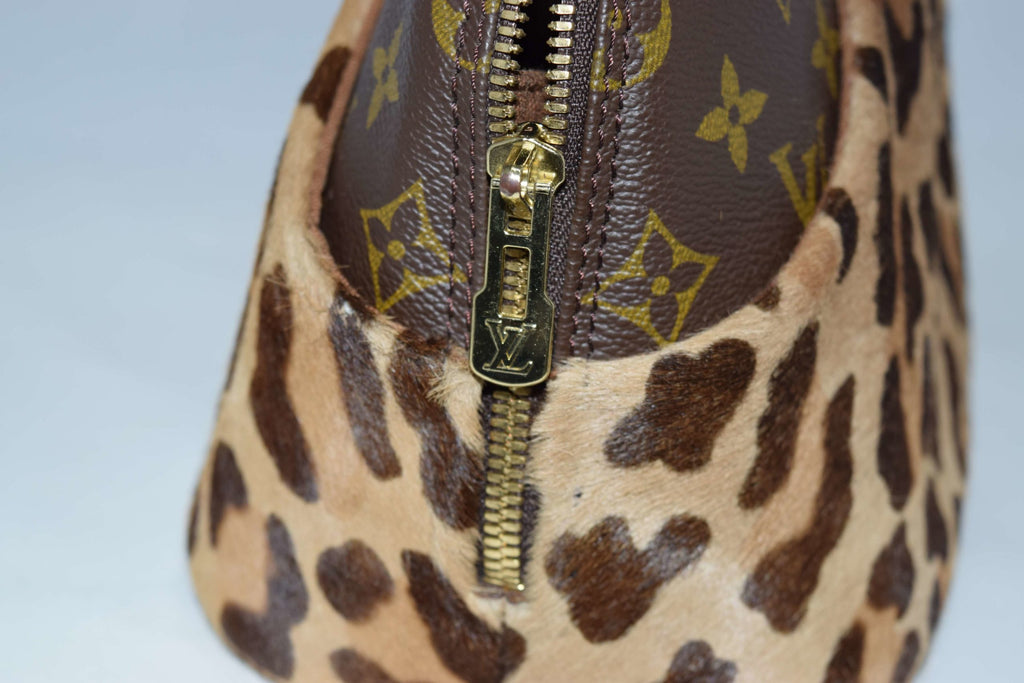 Louis Vuitton Alma Handbag Azzedine Alaia Monogram Leopard Bag M99032