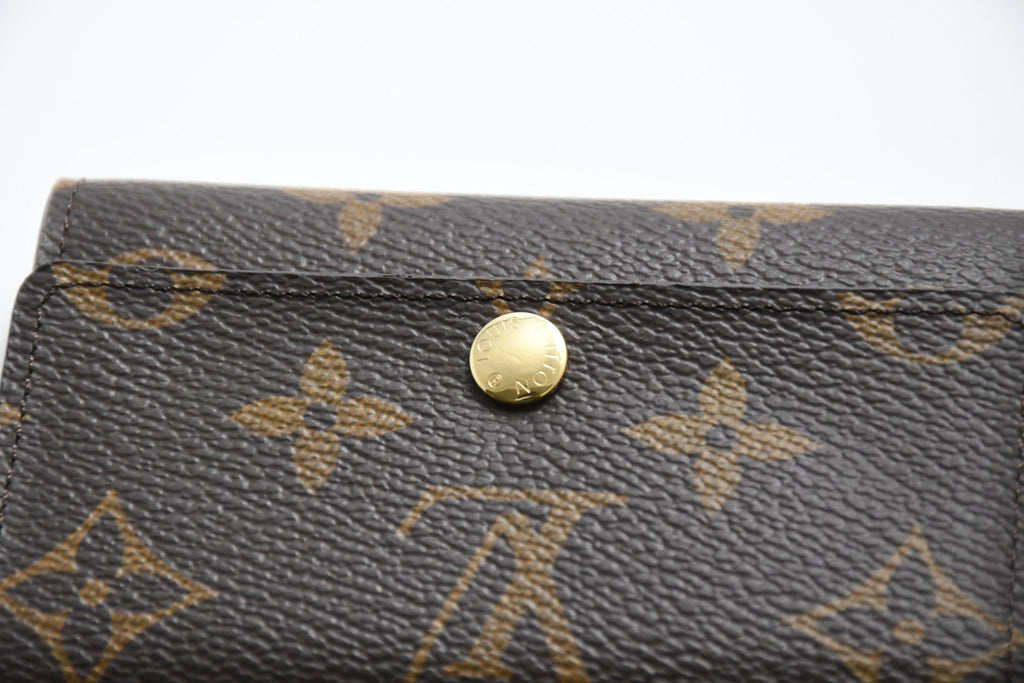 Louis Vuitton Multicles 6 Key holder case monogram wallet M62630