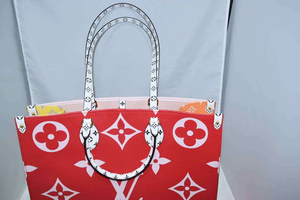 Louis Vuitton ONTHEGO Tote Giant Red Monogram bag 2019 ON THE GO M44569