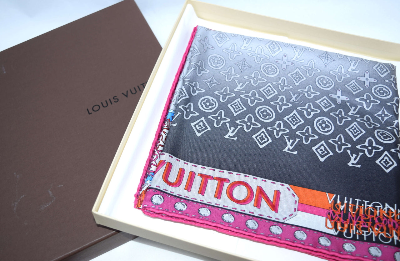 Louis Vuitton Scarf World map 86 cm Monogram Silk 34” inch Gray purple YA2