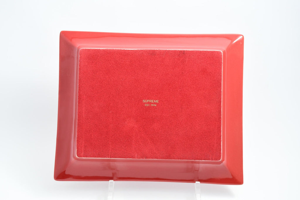 SUPREME Hermes Ceramic Change tray red Ashtray plate Vide poche