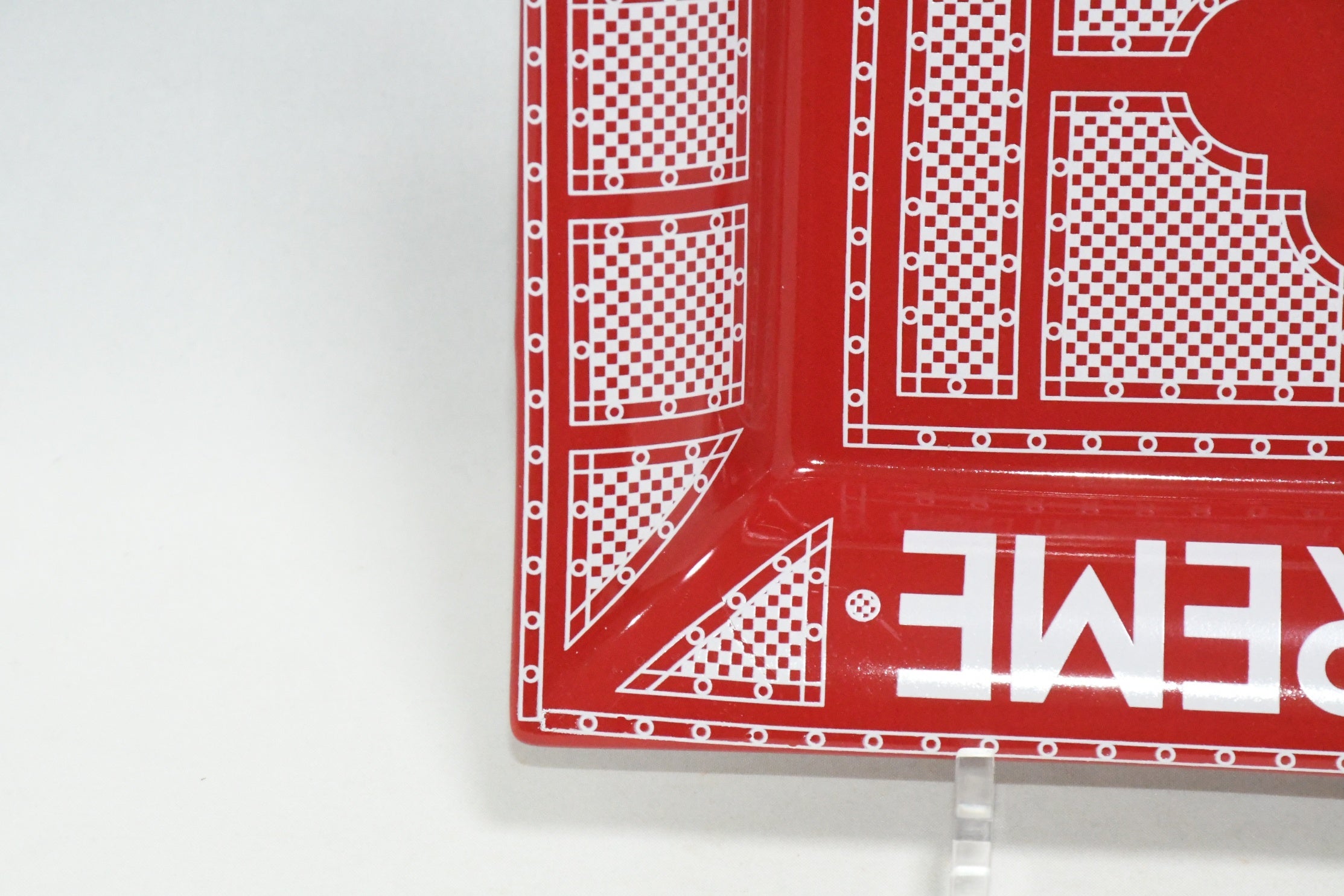 SUPREME Hermes Ceramic Change tray red Ashtray plate dinnerware