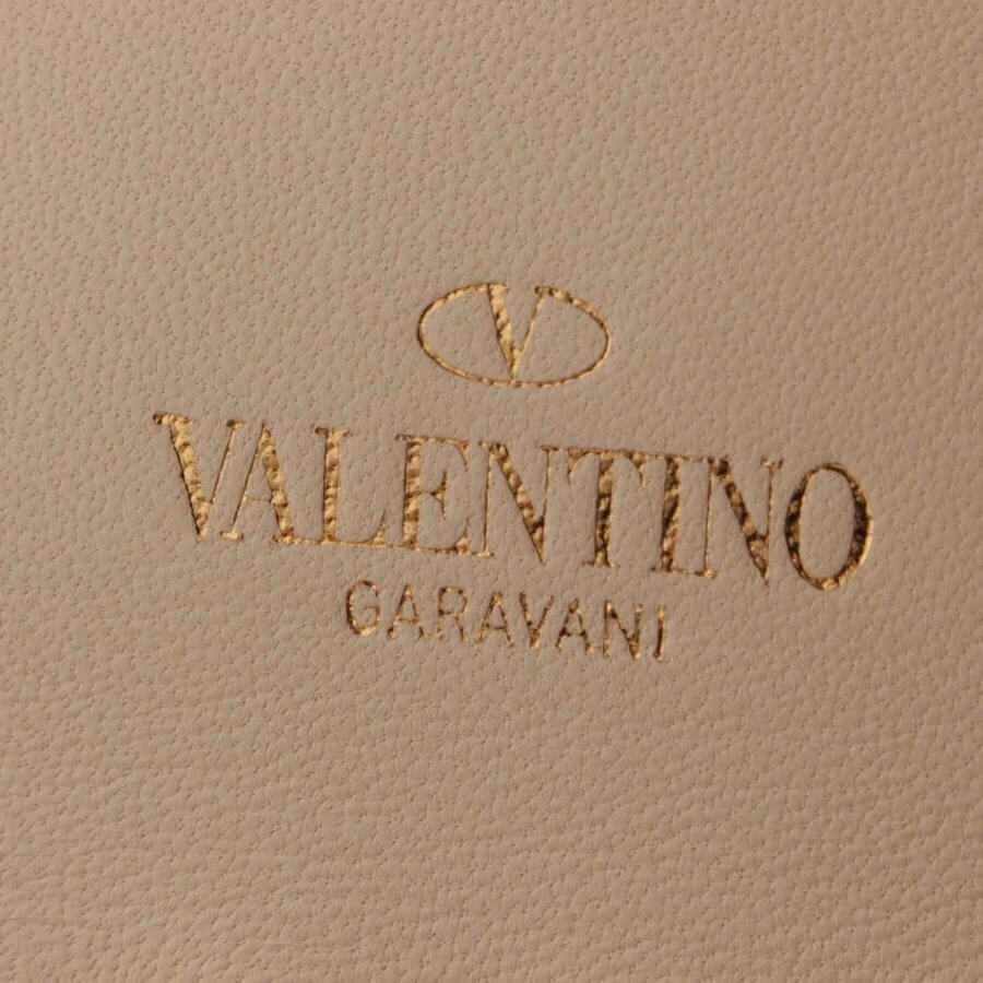 Valentino Rock Studs Clutch Bag leather Ivory Handbag Garavani NEW
