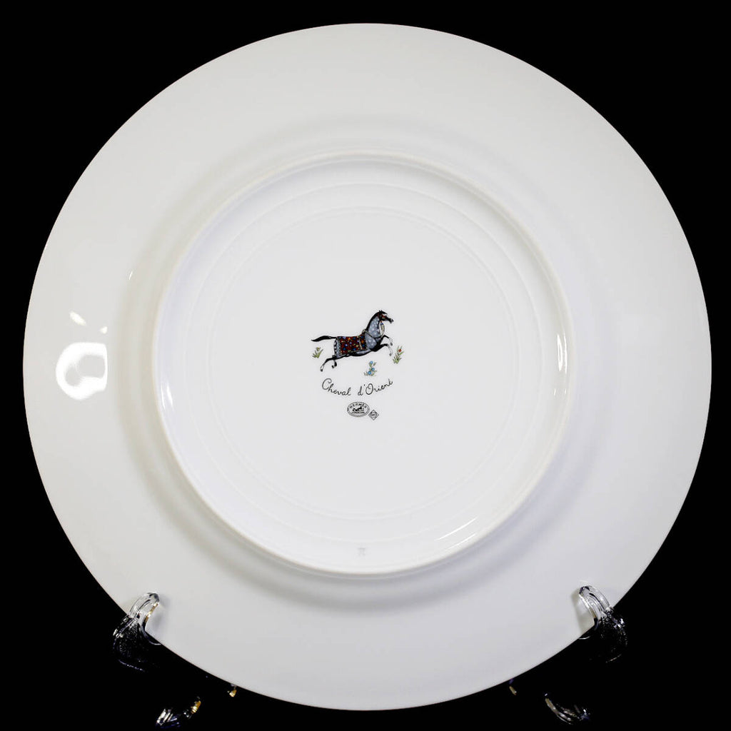 Hermes Cheval d'Orient Dinner Plate 26 cm porcelain horse brown dinnerware 10
