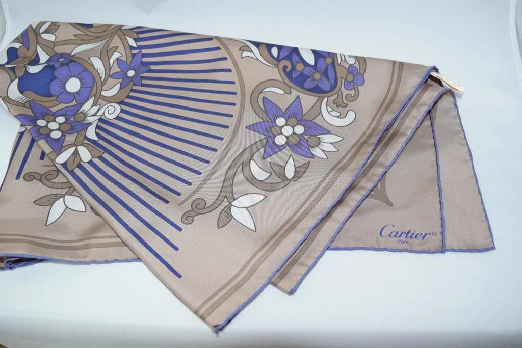 must de Cartier Scarf Panther Floral Silk 87 cm Purple Leopard Flower Shawl Foulard YA7577