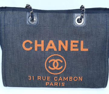 Chanel denim hand bag - Gem